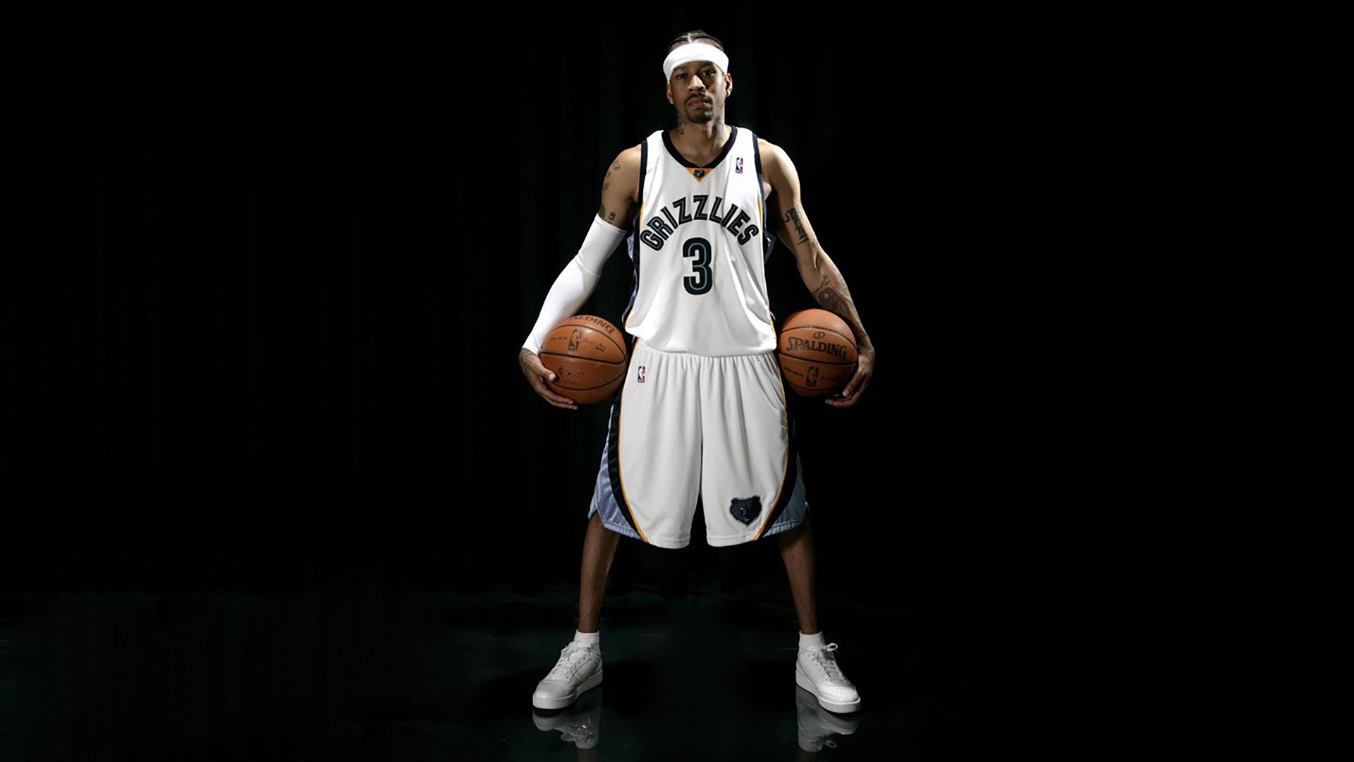 乔·波尔曼的个人突破和出色视野,为袋鼠队创造多次得分机会,乔丁·波尔特